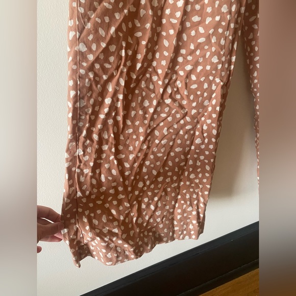 Threads & Supply Spotted Tan Crop top & Wide Leg Pants Set - Picture 3 of 8